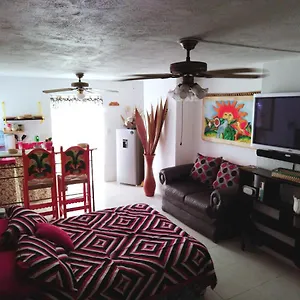 Apartamento ¡confortable Y Privado! - Ubicado En Av. Principal, Guadalajara