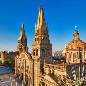 Apartamento Centro Histórico Con Alberca Y Gym, Acogedor, Guadalajara